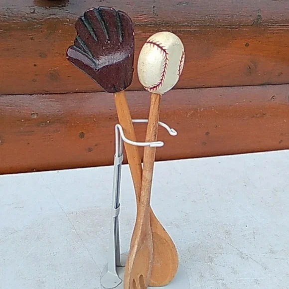 BASEBALL SALAD/PASTA TONGS or GREEN LEAF BOTANICAL TONGS - Picture 4 of 16